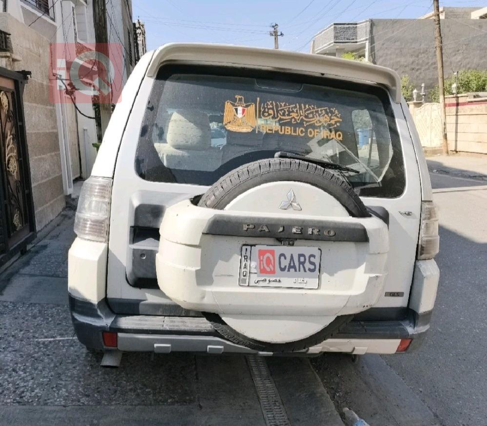 میتسوبیشی پاجیرۆ